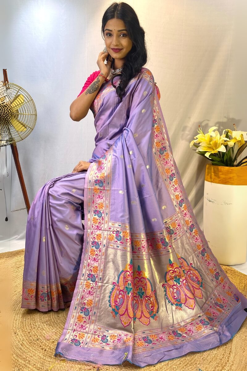 Demesne Lavender Paithani Silk Saree With Embrocation Blouse Piece