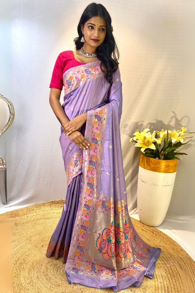 Demesne Lavender Paithani Silk Saree With Embrocation Blouse Piece