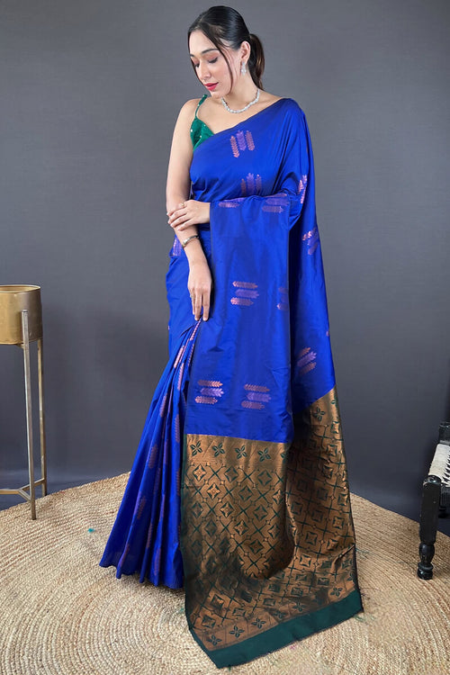 Load image into Gallery viewer, Splendorous Royal Blue Soft Banarasi Silk Saree With Majestic Blouse Piece
