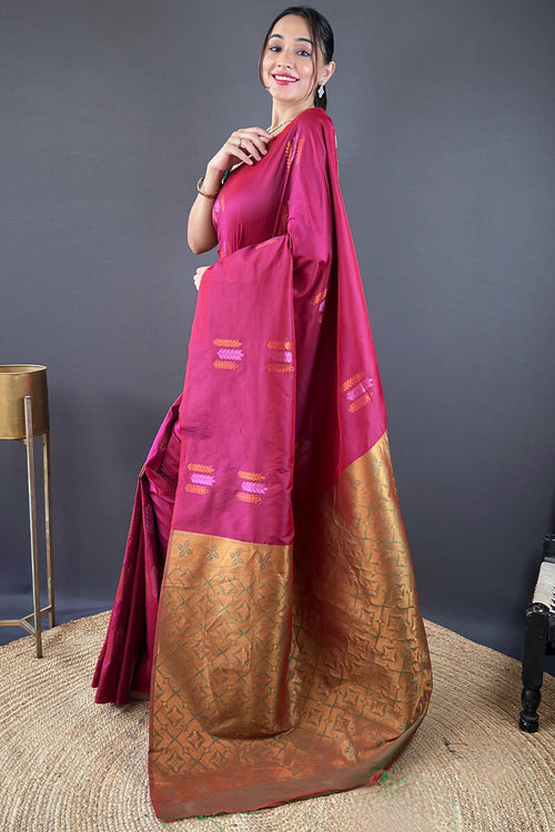 Load image into Gallery viewer, Ineffable Wine Soft Banarasi Silk Saree With Aplomb Blouse Piece
