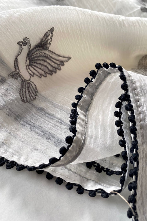 Load image into Gallery viewer, Amazing Off White Embroidery Work Crush Silk Saree With Improbable Blouse Piece
