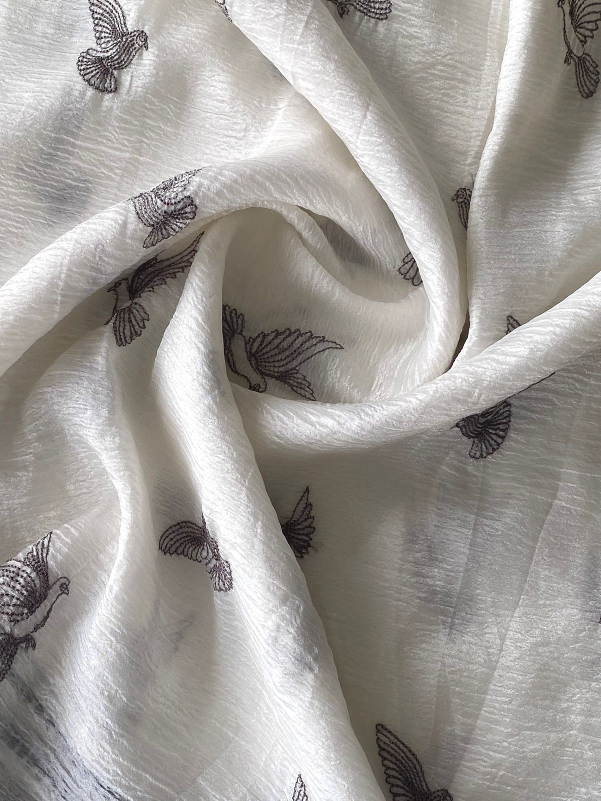 Amazing Off White Embroidery Work Crush Silk Saree With Improbable Blouse Piece