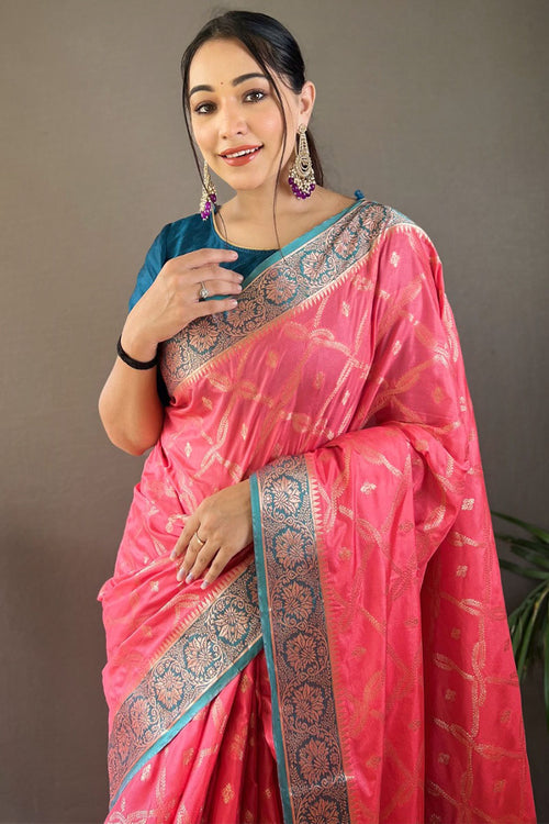 Load image into Gallery viewer, Inspiring Pink Soft Banarasi Silk Saree With Angelic Blouse Piece
