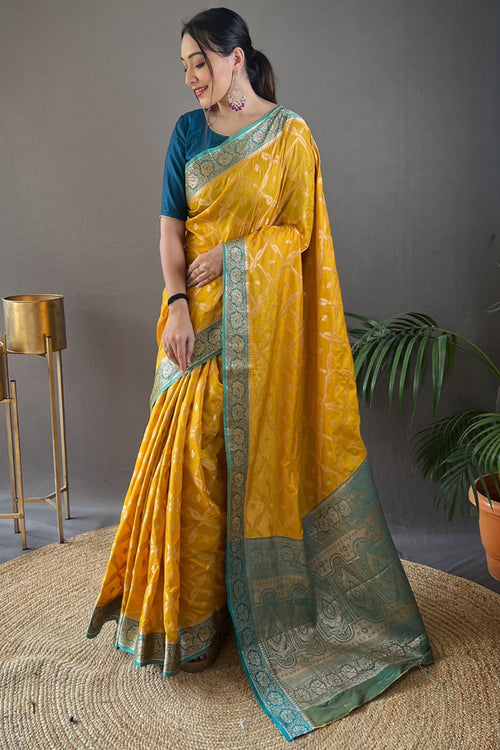 Load image into Gallery viewer, Charming Yellow Soft Banarasi Silk Saree With Invaluable Blouse Piece
