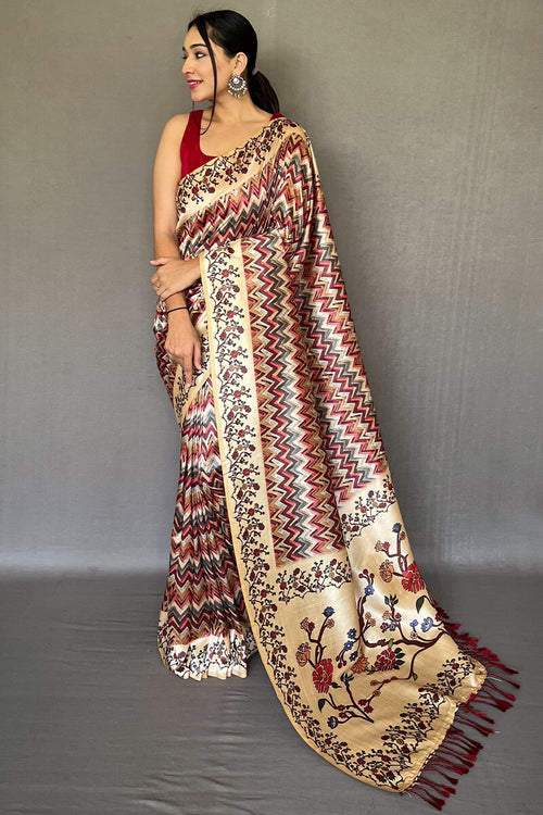 Load image into Gallery viewer, Conflate Maroon Kalamkari Printed Soft Silk Saree With Ideal Blouse Piece
