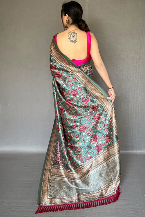 Load image into Gallery viewer, Ravishing Rama Kalamkari Printed Soft Silk Saree With Beautiful Blouse Piece
