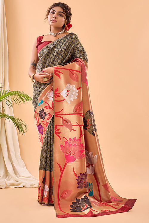 Load image into Gallery viewer, Extraordinary Black Paithani Silk Saree With Phenomenal Blouse Piece
