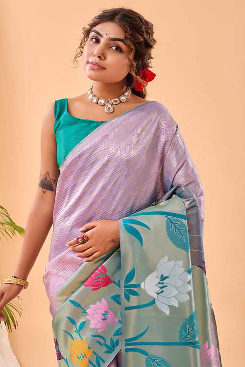 Load image into Gallery viewer, Conflate Lavender Paithani Silk Saree With Lissome Blouse Piece
