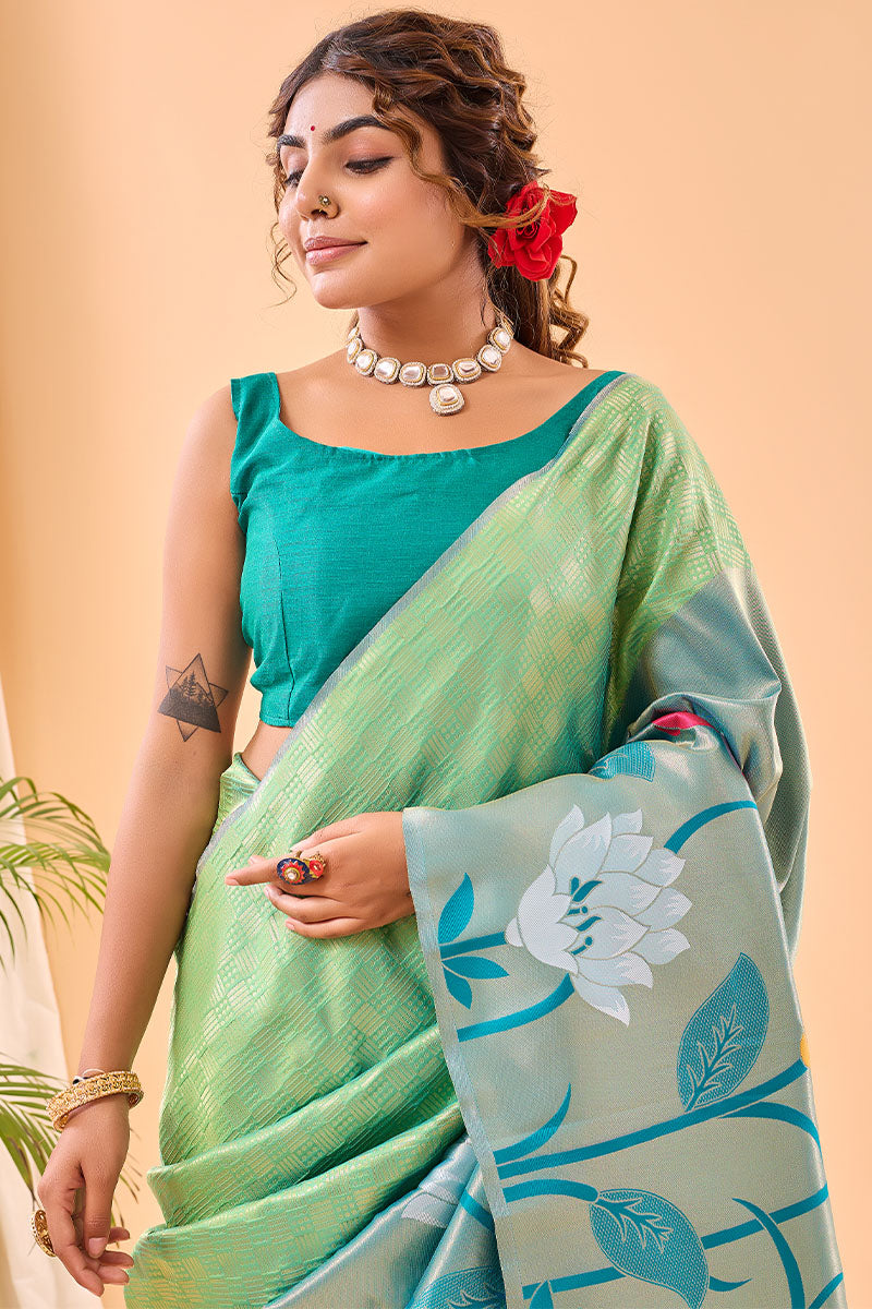 Proficient Parrot Paithani Silk Saree With Opulent Blouse Piece