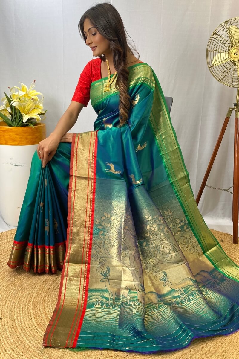 Enamoring Rama Soft Banarasi Silk Saree With Opulent Blouse Piece