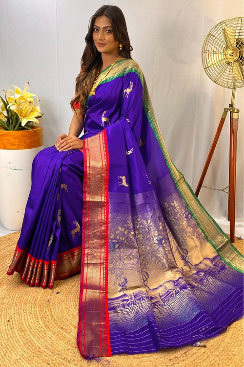 Load image into Gallery viewer, Luminous Royal Blue Soft Banarasi Silk Saree With Dulcet Blouse Piece
