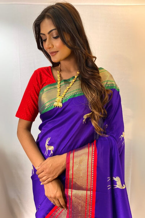 Load image into Gallery viewer, Luminous Royal Blue Soft Banarasi Silk Saree With Dulcet Blouse Piece
