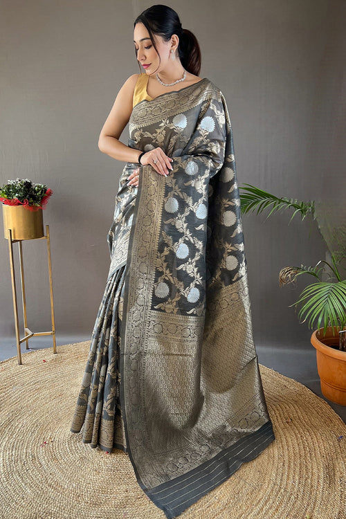 Load image into Gallery viewer, A dreamy Grey Cotton Silk Saree With Prettiest Blouse Piece
