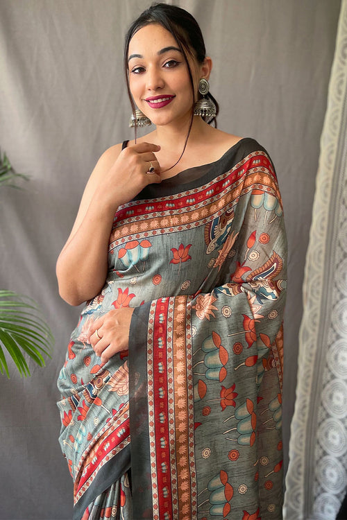 Load image into Gallery viewer, Radiant Dark Grey Kalamkari Printed Saree With Entrancing Blouse Piece
