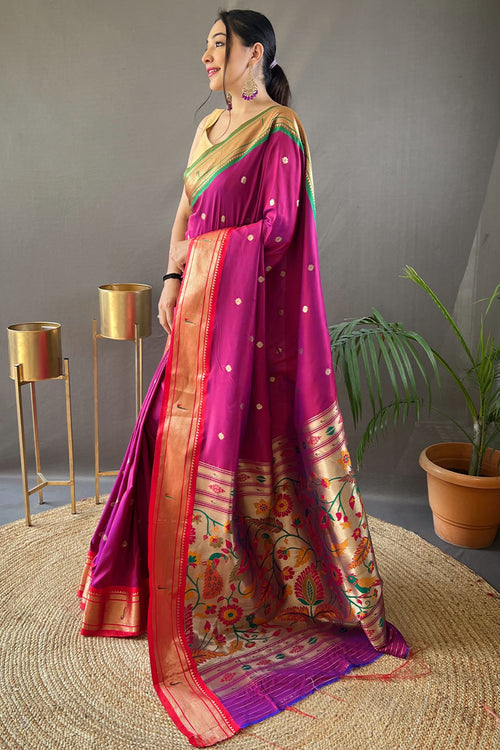 Load image into Gallery viewer, Pretty Dark Pink Paithani Silk Saree With Refreshing Blouse Piece
