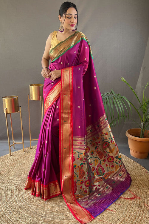 Load image into Gallery viewer, Pretty Dark Pink Paithani Silk Saree With Refreshing Blouse Piece
