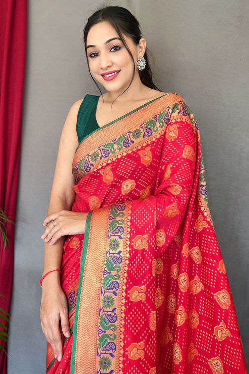 Load image into Gallery viewer, Angelic Red Patola Silk Saree with Entrancing Blouse Piece
