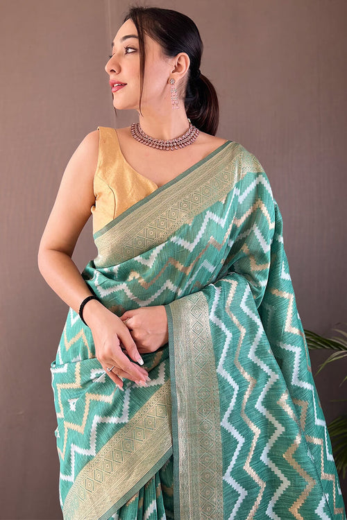 Load image into Gallery viewer, Outstanding Green Cotton Silk Saree With Capricious Blouse Piece
