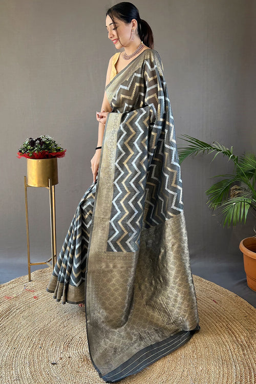 Load image into Gallery viewer, Flaunt Grey Cotton Silk Saree With Extraordinary Blouse Piece
