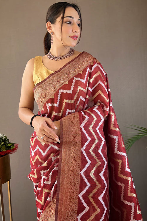 Load image into Gallery viewer, Pretty Maroon Cotton Silk Saree With Capricious Blouse Piece
