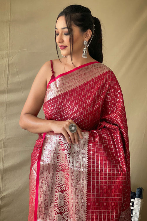 Load image into Gallery viewer, Ailurophile Maroon Soft Banarasi Silk Saree With Scintilla Blouse Piece
