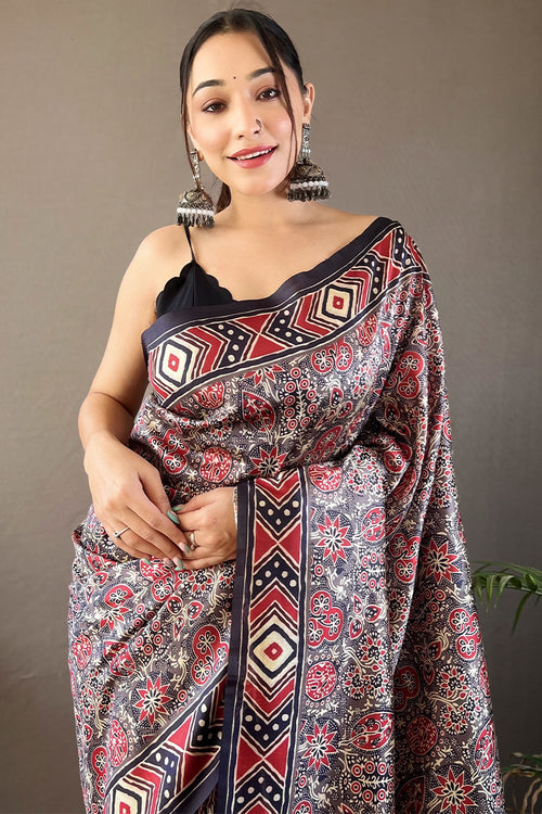 Load image into Gallery viewer, Chatoyant Grey Digital Printed Soft Silk Saree With Dissemble Blouse Piece
