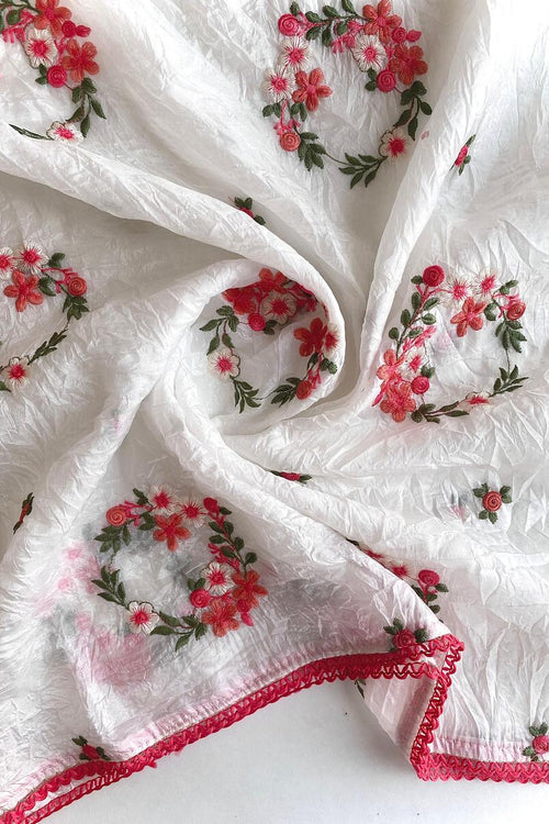 Load image into Gallery viewer, Jubilant Off White Embroidery Work Crush Silk Saree With Admirable Blouse Piece
