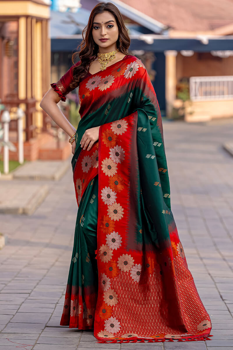 Profuse Dark Green Soft Banarasi Silk Saree With Elaborate Blouse Piece