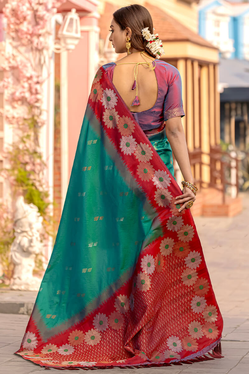 Supernal Rama Soft Banarasi Silk Saree With Luxuriant Blouse Piece
