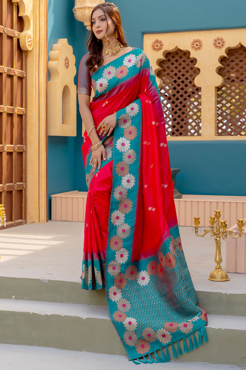 Gratifying Red Soft Banarasi Silk Saree With Seraglio Blouse Piece