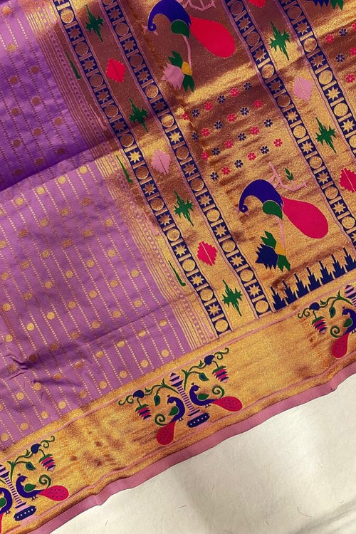 Load image into Gallery viewer, Mellifluous Lavender Paithani Silk Saree With Fantabulous Blouse Piece
