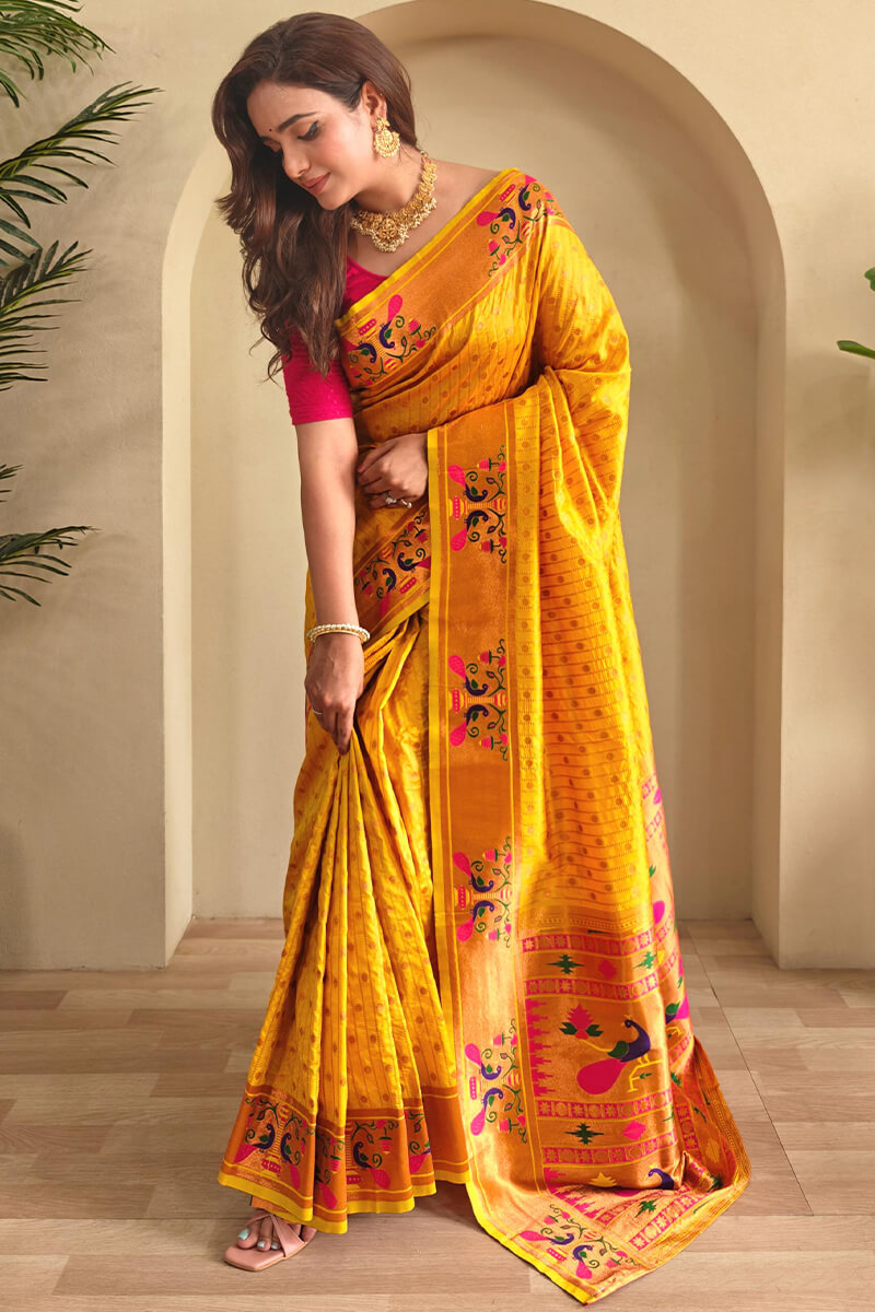 Beauteous Yellow Paithani Silk Saree With Lagniappe Blouse Piece