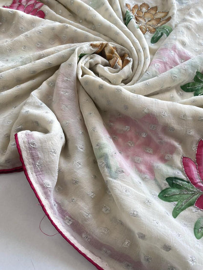 Comely Beige Handwork Crush Chiffon Silk Saree With Eloquence Blouse Piece