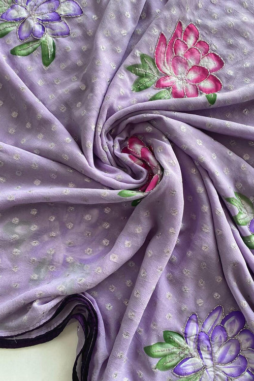 Load image into Gallery viewer, Amiable Lavender Handwork Crush Chiffon Silk Saree With Incomparable Blouse Piece
