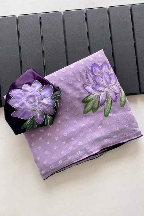 Load image into Gallery viewer, Amiable Lavender Handwork Crush Chiffon Silk Saree With Incomparable Blouse Piece
