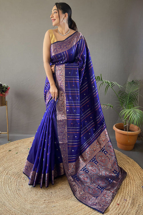 Load image into Gallery viewer, Groovy Royal Blue Soft Banarasi Silk Saree With Blooming Blouse Piece
