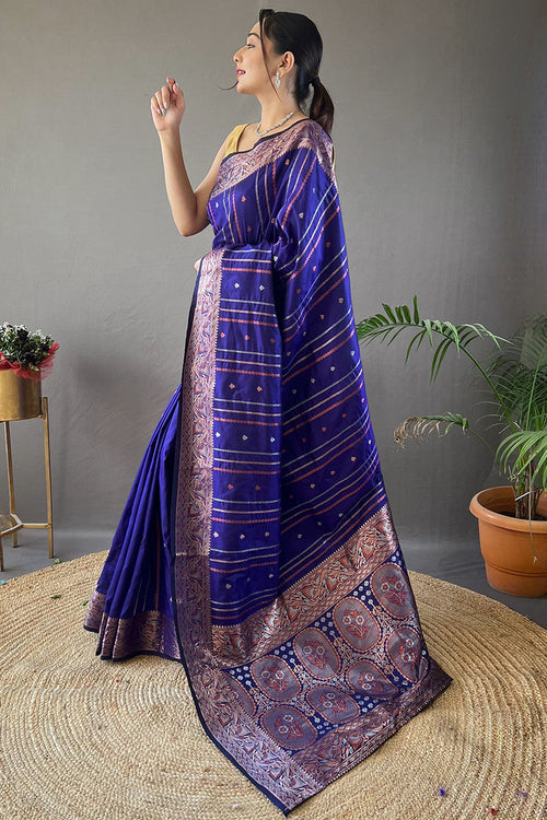 Load image into Gallery viewer, Groovy Royal Blue Soft Banarasi Silk Saree With Blooming Blouse Piece
