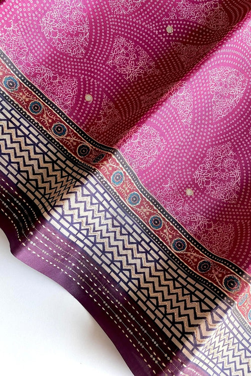 Load image into Gallery viewer, Elaborate Dark Pink Digital Printed Soft Silk Saree With Luxuriant Blouse Piece
