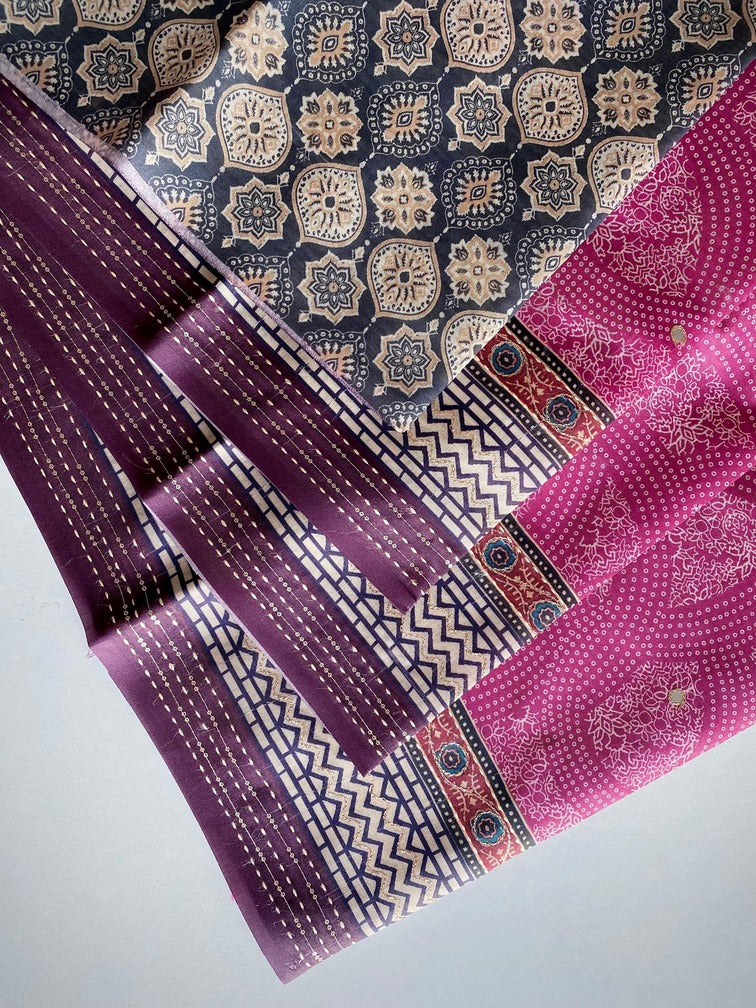 Elaborate Dark Pink Digital Printed Soft Silk Saree With Luxuriant Blouse Piece