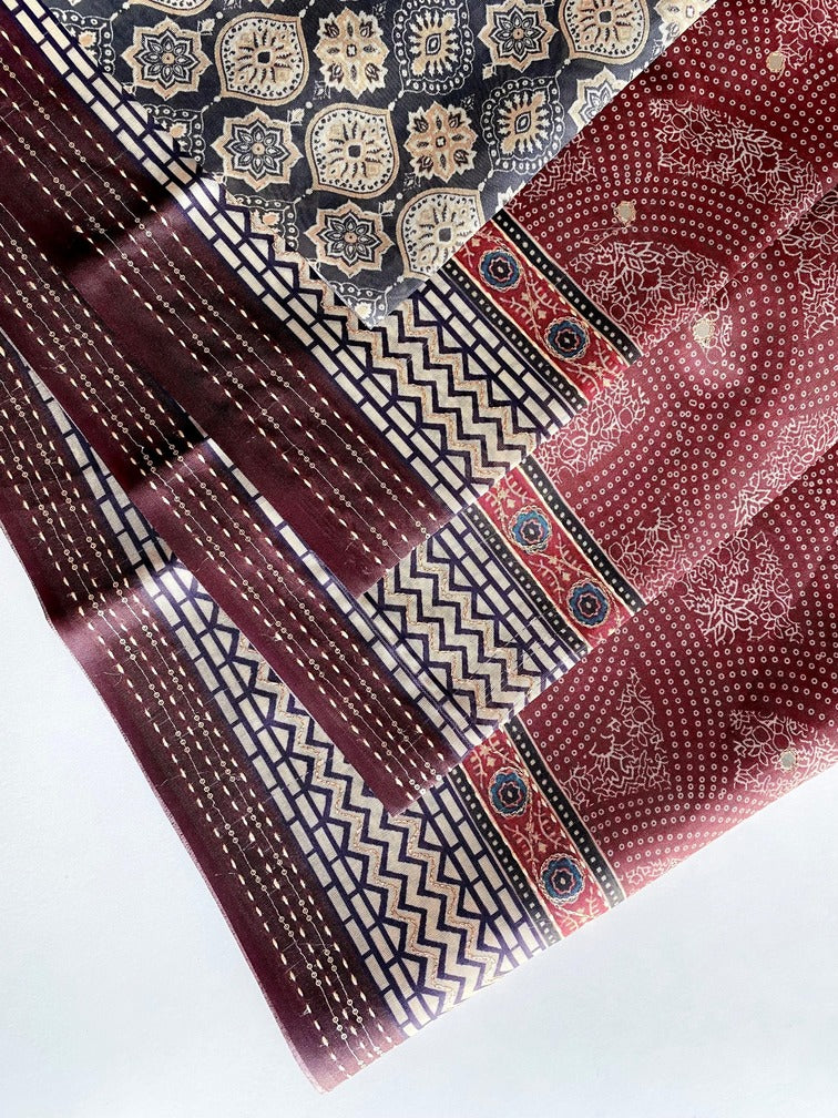 Tantalizing Wine Digital Printed Soft Silk Saree With Lustrous Blouse Piece