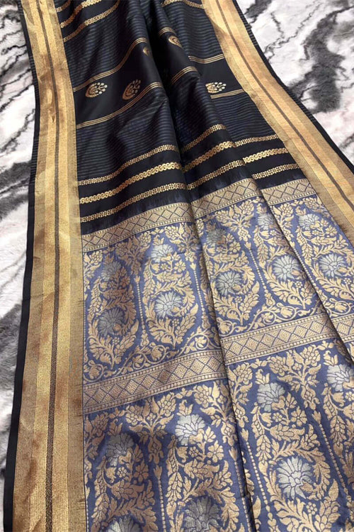 Load image into Gallery viewer, Pretty Black Soft Banarasi Silk Saree With Extraordinary Blouse Piece
