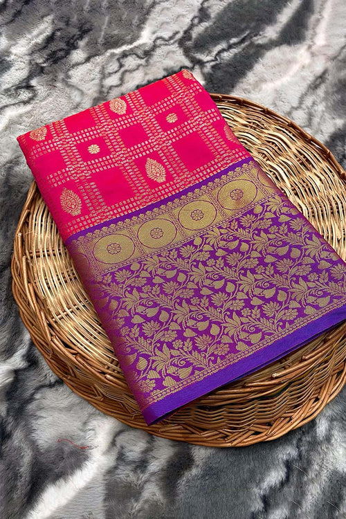 Load image into Gallery viewer, Redolent Dark Pink Kanjivaram Silk Saree With Murmurous Blouse Piece
