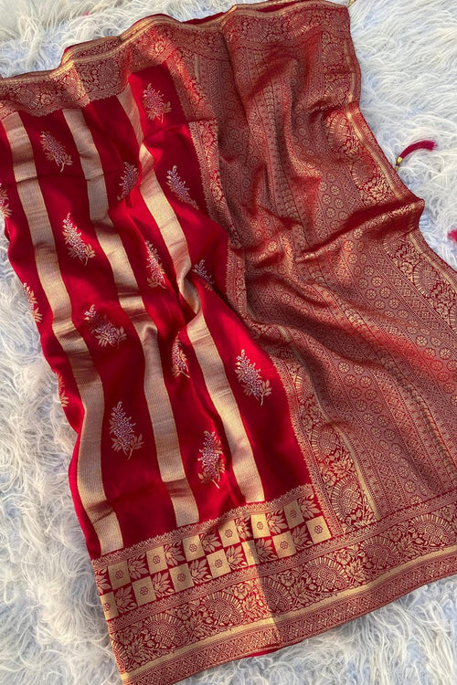 Load image into Gallery viewer, Engaging Red Soft Banarasi Silk Saree With Scrumptious Blouse Piece
