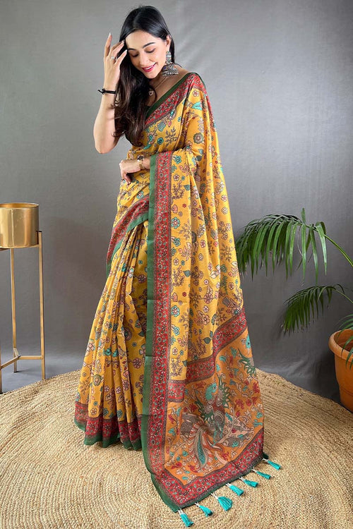 Load image into Gallery viewer, Hypnotic Mustard Kalamkari Printed Saree With Groovy Blouse Piece
