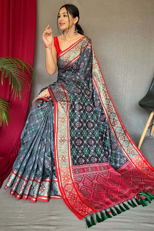 Load image into Gallery viewer, Forbearance Black Patola Silk Saree with Cynosure Blouse Piece
