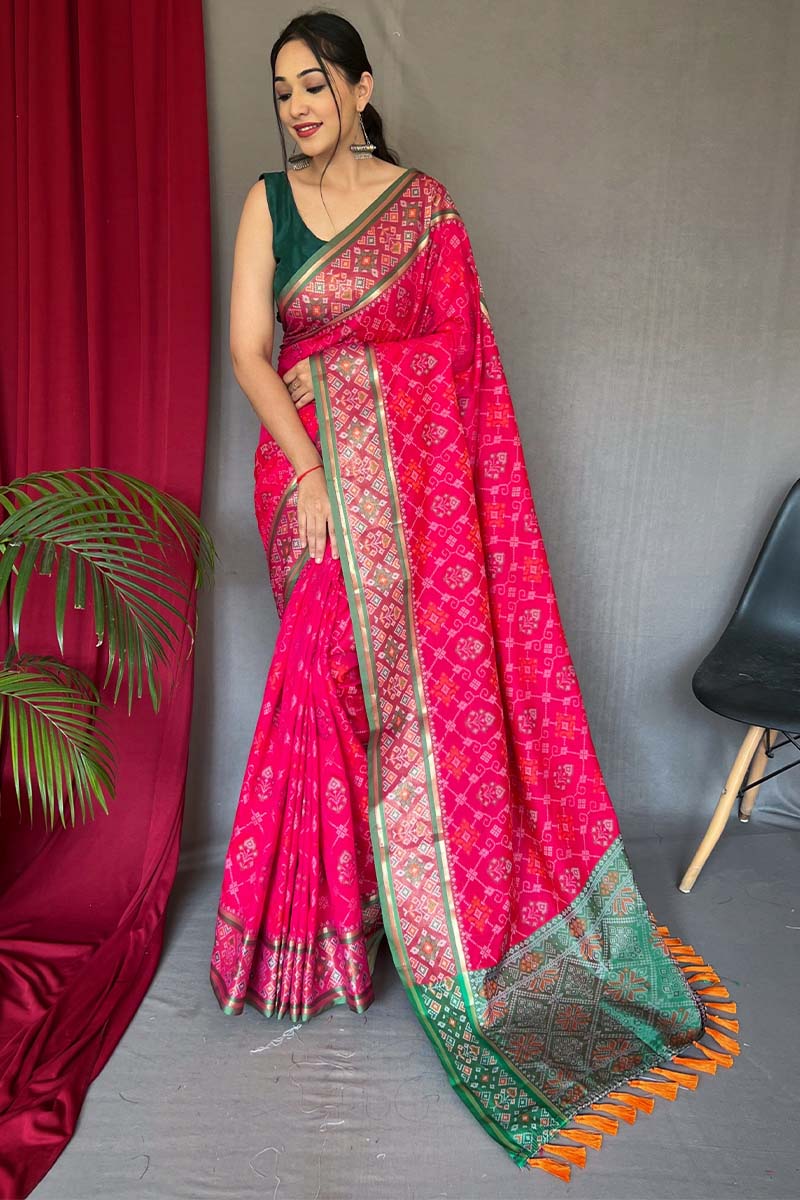 Enchanting Dark Pink Patola Silk Saree with Magnificat Blouse Piece