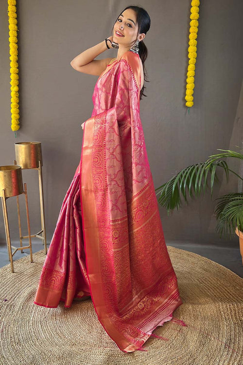 Load image into Gallery viewer, Ethnic Dark Pink Kanjivaram Silk Saree With Ravishing Blouse Piece
