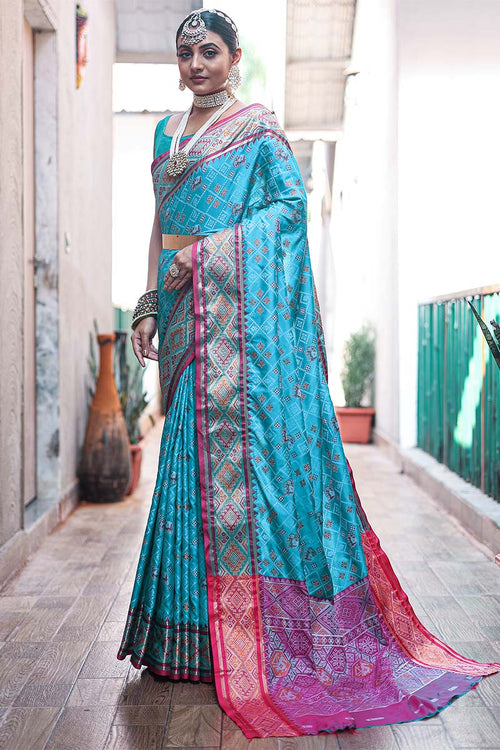 Load image into Gallery viewer, Mesmerising Firozi Patola Silk Saree with Appealing Blouse Piece
