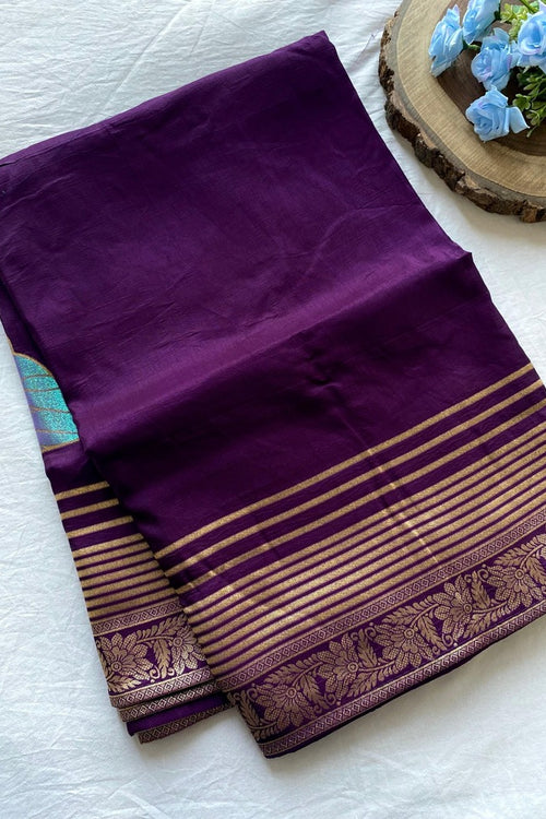 Load image into Gallery viewer, Delightful Purple Soft Banarasi Silk Saree With Classic Blouse Piece
