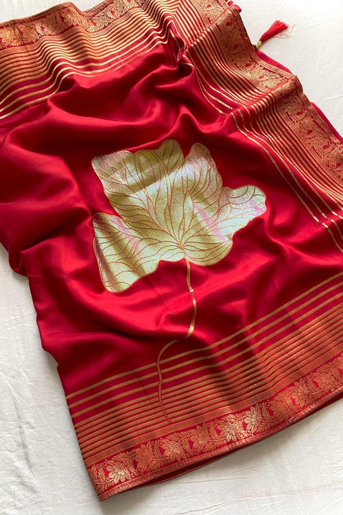 Load image into Gallery viewer, Admirable Red Soft Banarasi Silk Saree With Excellent Blouse Piece
